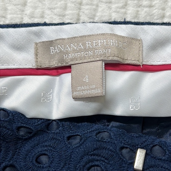 ⭐️Banana Republic preppy Navy eyelet lace Hampton pant dress pants size 4 - Picture 5 of 9